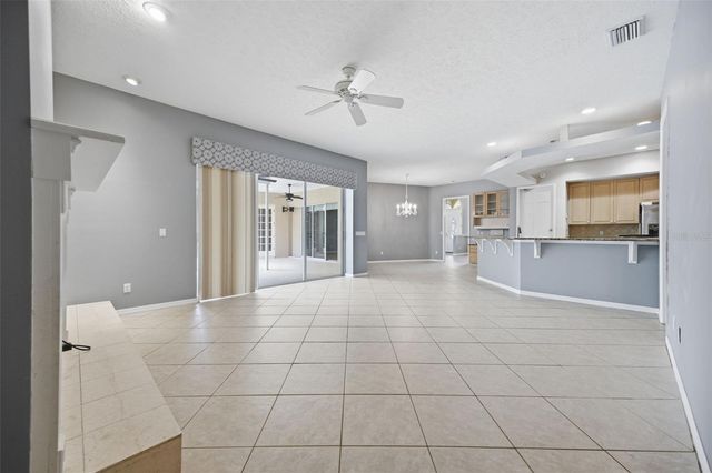 18629 AVENUE CAPRI, Lutz, FL 33558