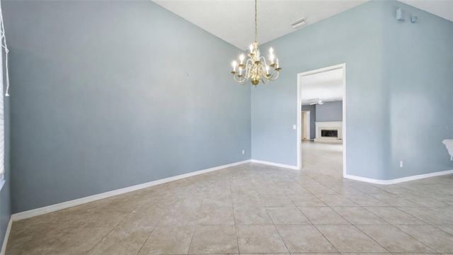 18629 AVENUE CAPRI, Lutz, FL 33558
