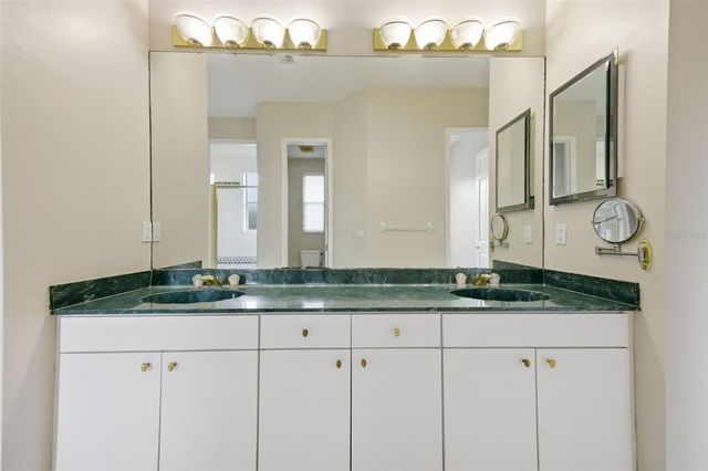 18629 AVENUE CAPRI, Lutz, FL 33558