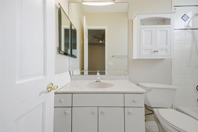 18629 AVENUE CAPRI, Lutz, FL 33558