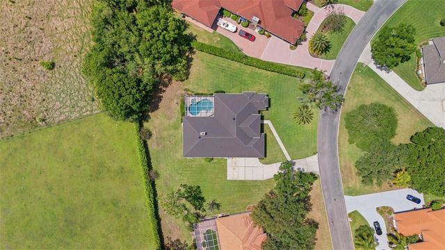 18629 AVENUE CAPRI, Lutz, FL 33558