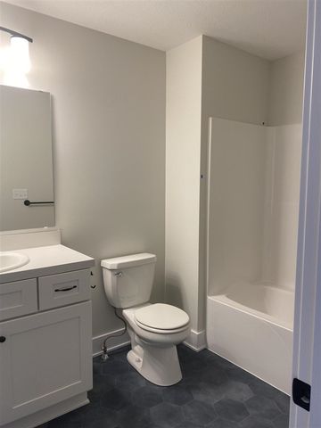 2877 E Highgate Street 79, Kentwood, MI 49512