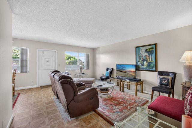 348 Wellington H, West Palm Beach, FL 33417