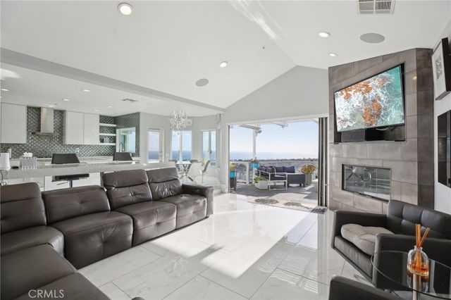 3 Via Pasa, San Clemente, CA 92673