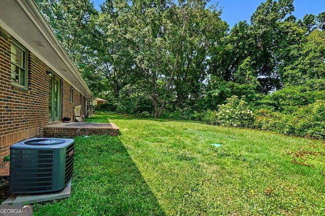 5900 Pendley Court, Mableton, GA 30126