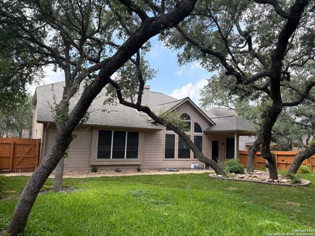 2614 Leakey, San Antonio, TX 78251