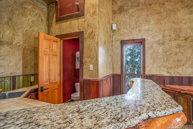 2205 Field Rd., Seguin, TX 78155