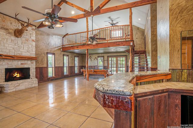 2205 Field Rd., Seguin, TX 78155