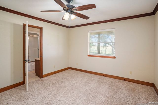 2205 Field Rd., Seguin, TX 78155