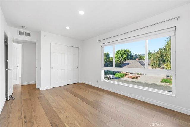 23721 Sarda Road, Valencia, CA 91355