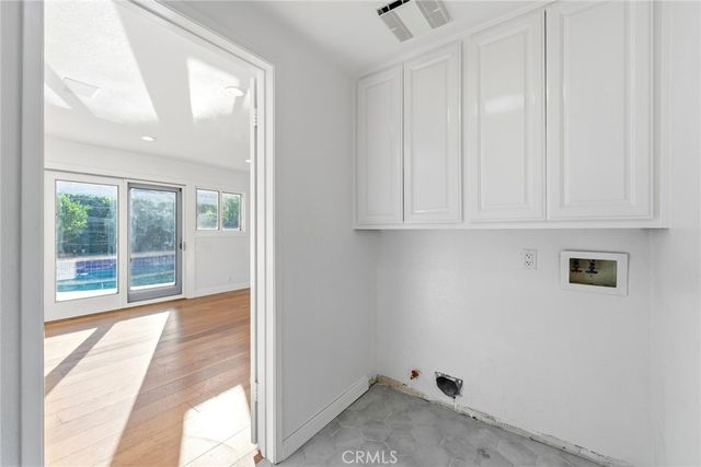 23721 Sarda Road, Valencia, CA 91355