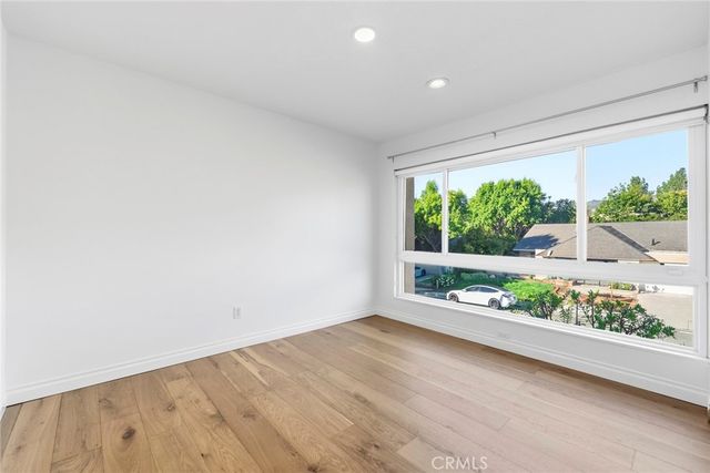23721 Sarda Road, Valencia, CA 91355