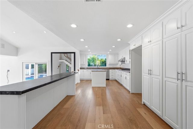 23721 Sarda Road, Valencia, CA 91355