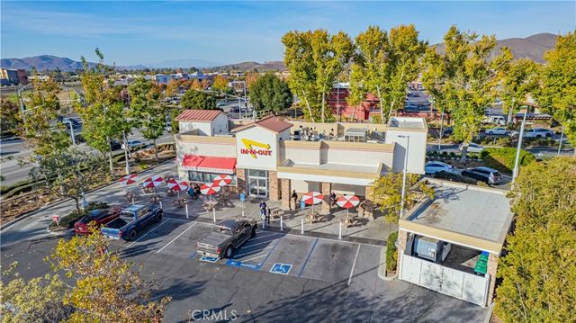 30458 VILLAGE KNOLL Drive, Menifee, CA 92584