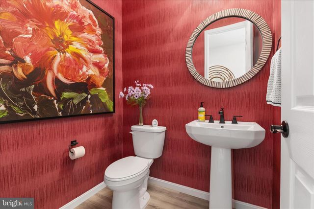 174 WILLIAMSON RD, Winchester, VA 22602