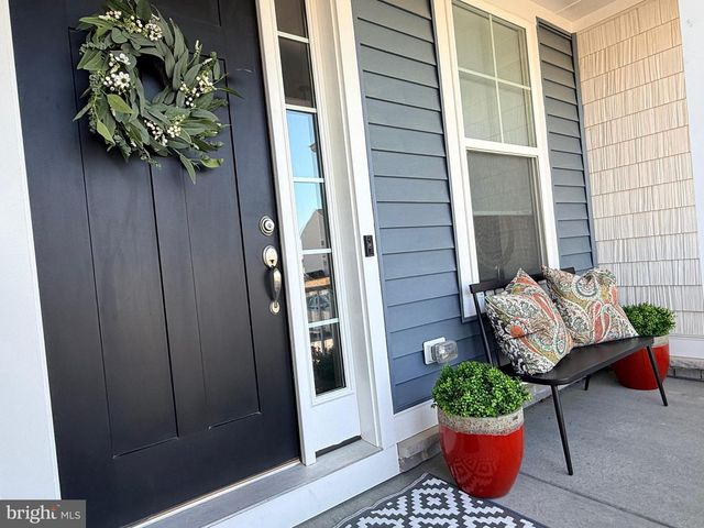 174 WILLIAMSON RD, Winchester, VA 22602