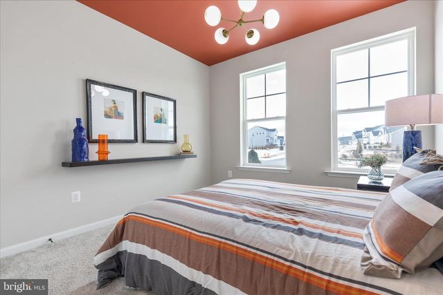 174 WILLIAMSON RD, Winchester, VA 22602