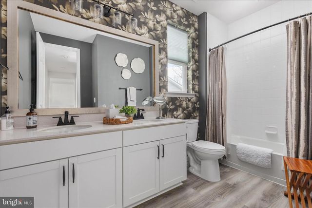 174 WILLIAMSON RD, Winchester, VA 22602