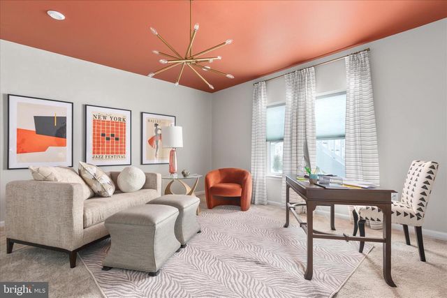 174 WILLIAMSON RD, Winchester, VA 22602