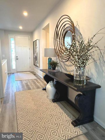 174 WILLIAMSON RD, Winchester, VA 22602