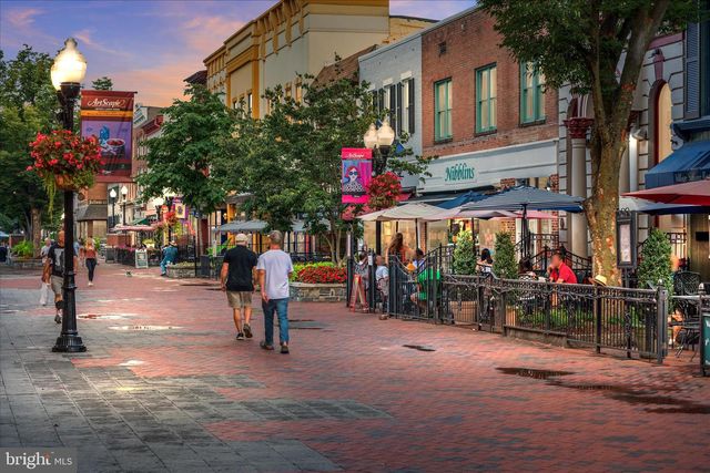 174 WILLIAMSON RD, Winchester, VA 22602