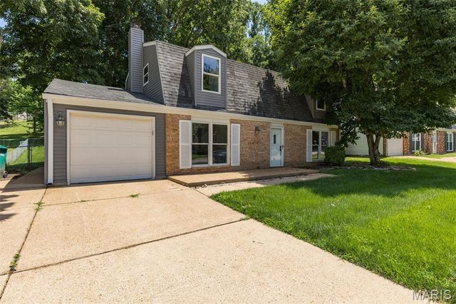 1954 Parkton Way, Barnhart, MO 63012