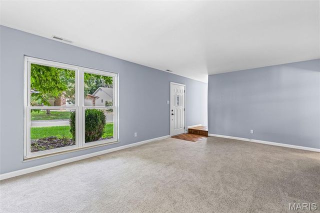 1954 Parkton Way, Barnhart, MO 63012