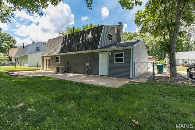 1954 Parkton Way, Barnhart, MO 63012