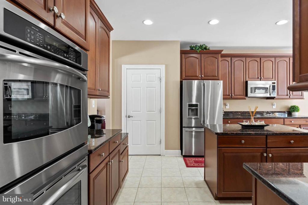 Image 12 of property listing at 16516 HOWARD MILLMAN LN, Milton, DE 19968