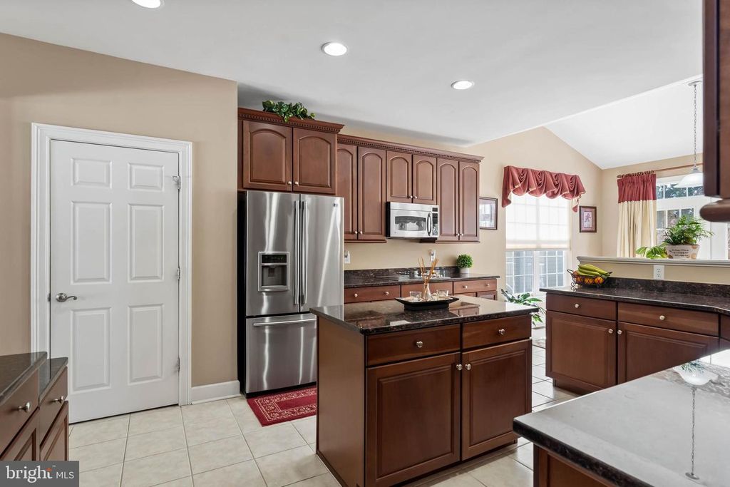 Image 13 of property listing at 16516 HOWARD MILLMAN LN, Milton, DE 19968