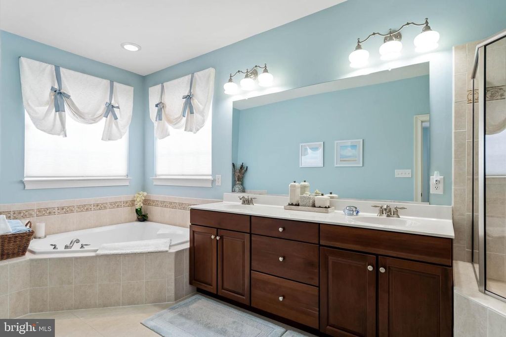 Image 24 of property listing at 16516 HOWARD MILLMAN LN, Milton, DE 19968