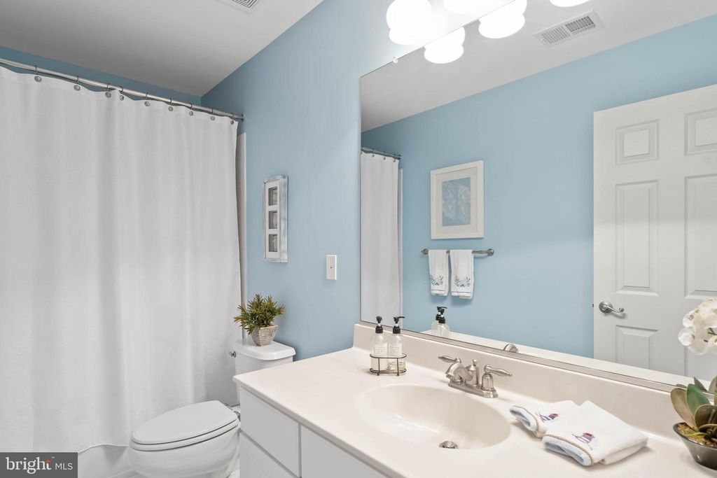 Image 38 of property listing at 16516 HOWARD MILLMAN LN, Milton, DE 19968