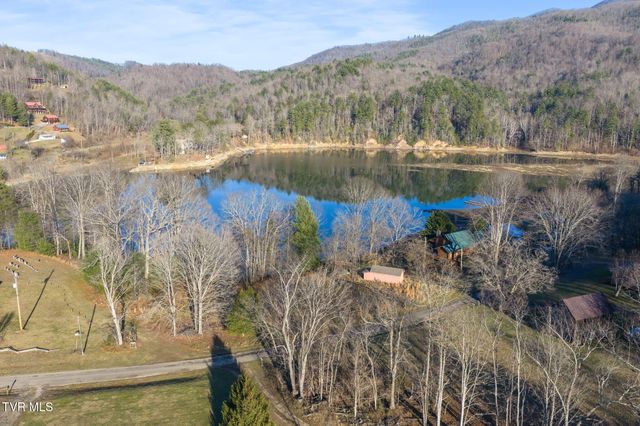 1183 Cowan Town Road, Butler, TN 37640