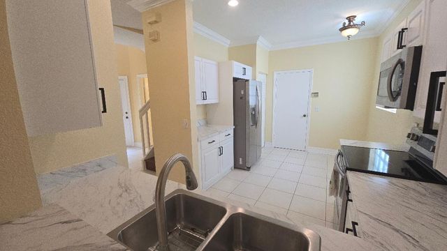 10351 NW 7TH Street, Coral Springs, FL 33071