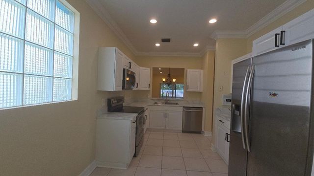 10351 NW 7TH Street, Coral Springs, FL 33071