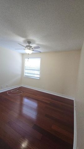 10351 NW 7TH Street, Coral Springs, FL 33071