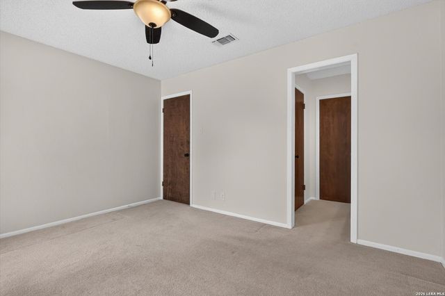 11303 Vance Jackson Rd Apt B3, San Antonio, TX 78230