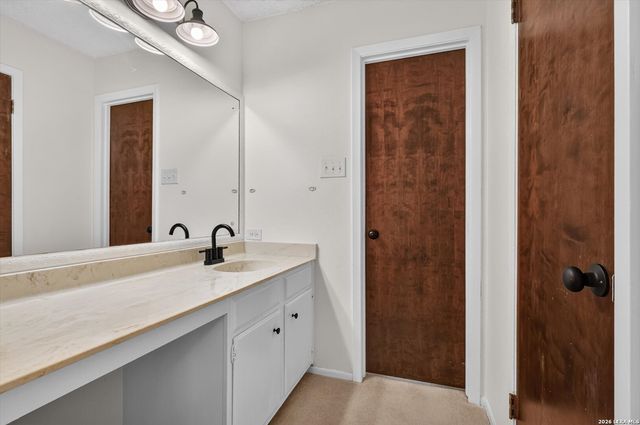 11303 Vance Jackson Rd Apt B3, San Antonio, TX 78230
