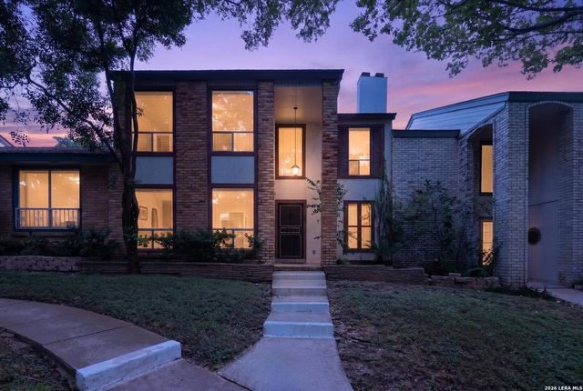 11303 Vance Jackson Rd Apt B3, San Antonio, TX 78230