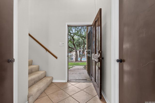 11303 Vance Jackson Rd Apt B3, San Antonio, TX 78230