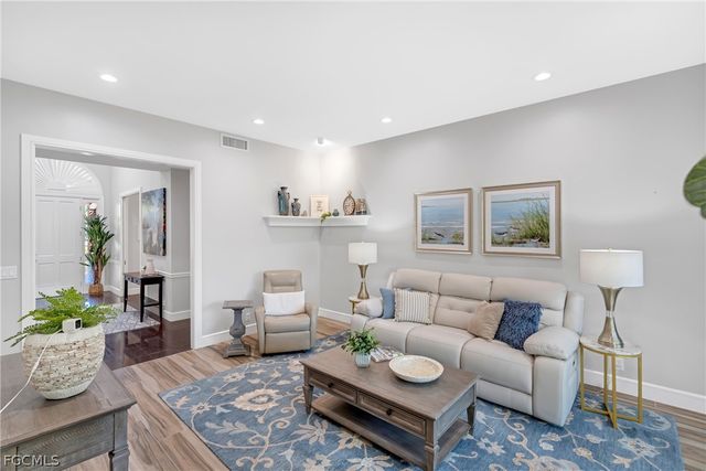 13672 Pine Villa LN, Fort Myers, FL 33912