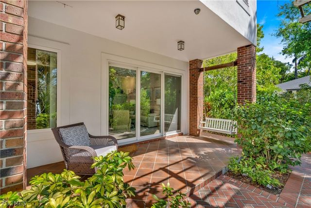 13672 Pine Villa LN, Fort Myers, FL 33912