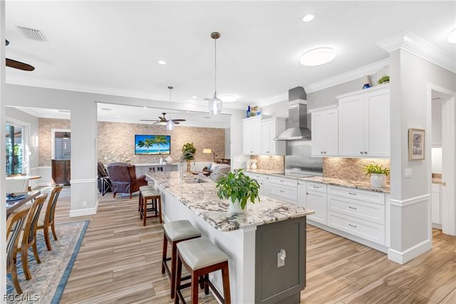 13672 Pine Villa LN, Fort Myers, FL 33912