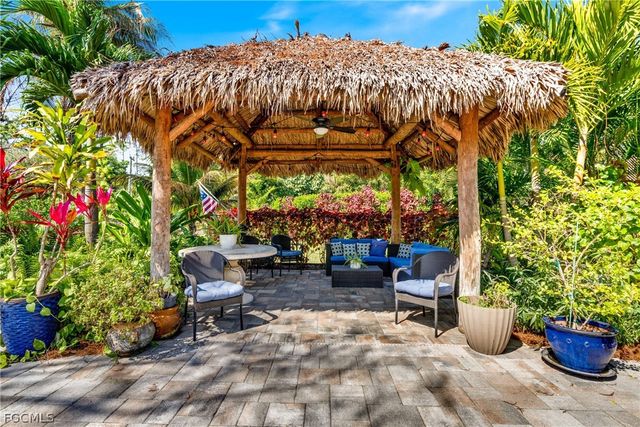 13672 Pine Villa LN, Fort Myers, FL 33912