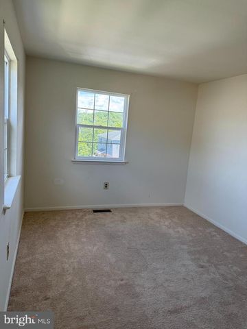 218 LEXINGTON RD, Schwenksville, PA 19473