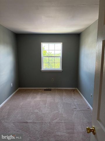 218 LEXINGTON RD, Schwenksville, PA 19473