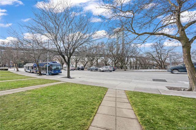 9985 Shore Road 14B, Brooklyn, NY 11209