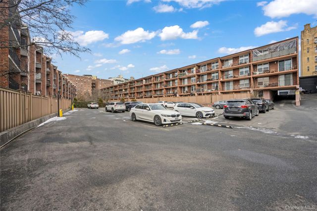 9985 Shore Road 14B, Brooklyn, NY 11209