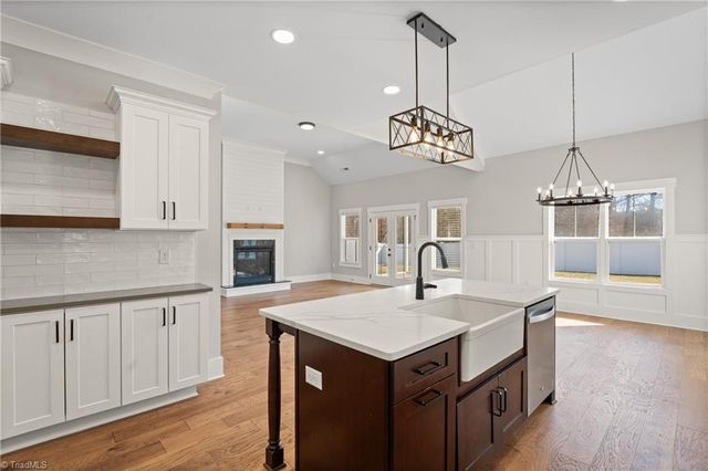 3912 Wynne Brook Court, High Point, NC 27265