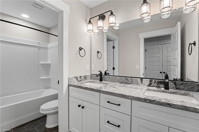 3912 Wynne Brook Court, High Point, NC 27265